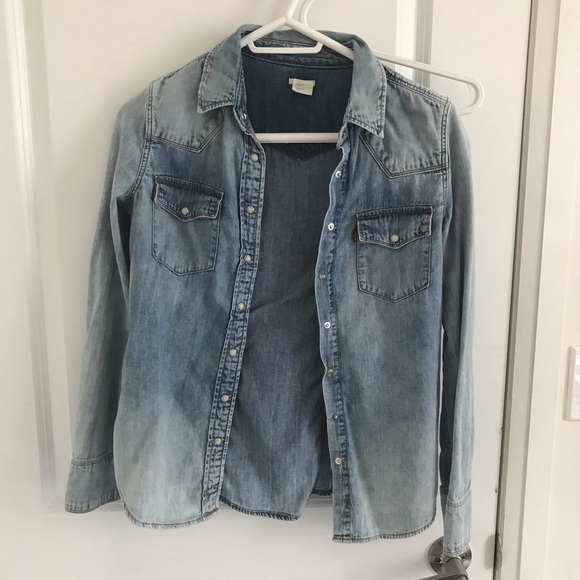 Levi’s - Picture 1 of 2